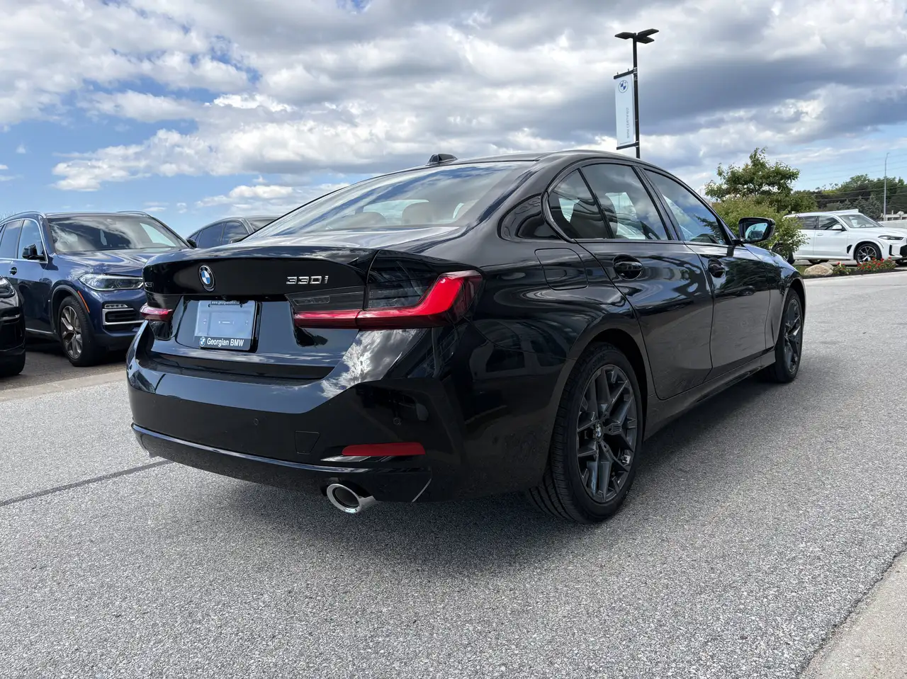 BMW 3 Series - Image 7