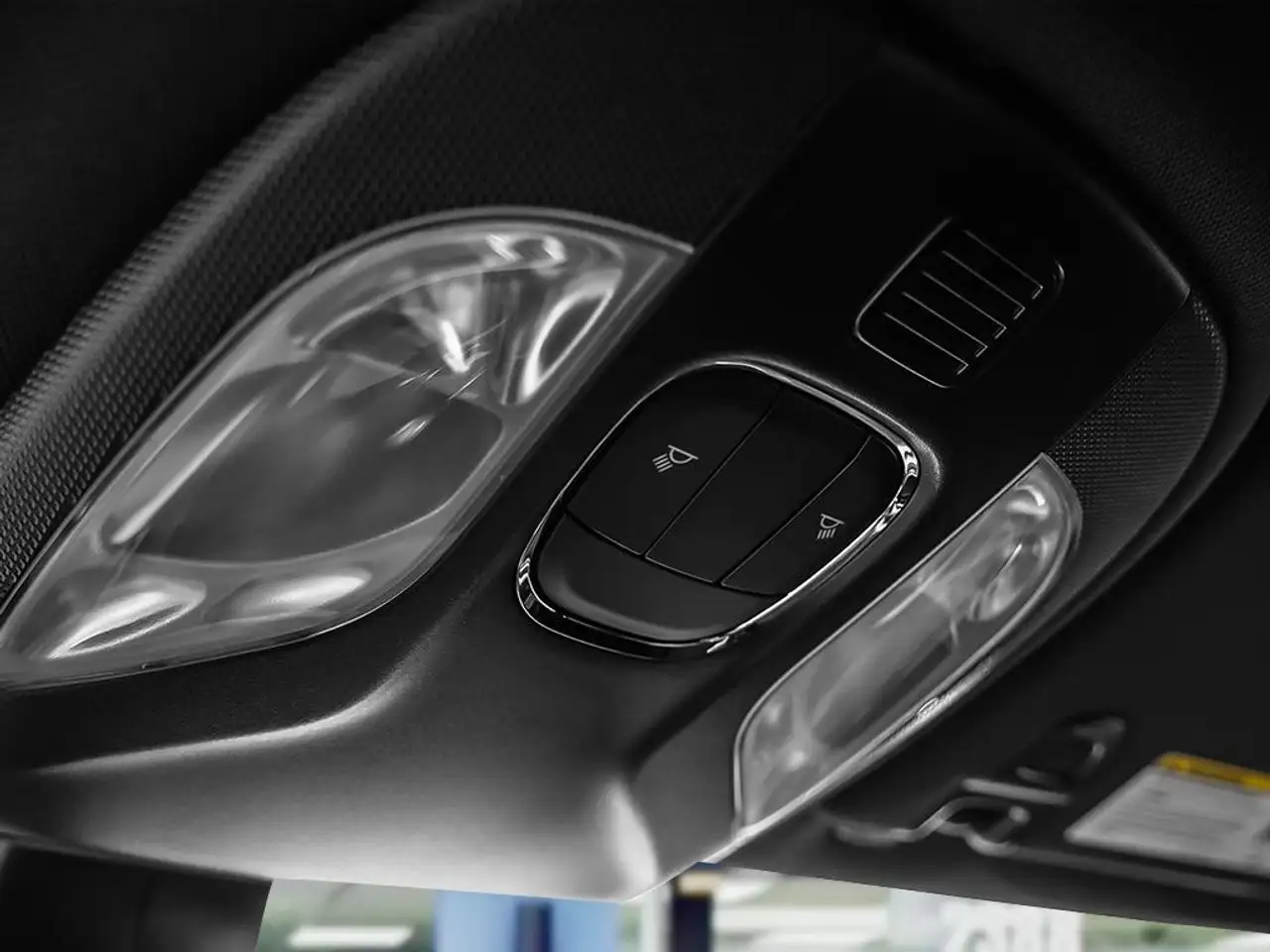 Jeep Compass - Image 19