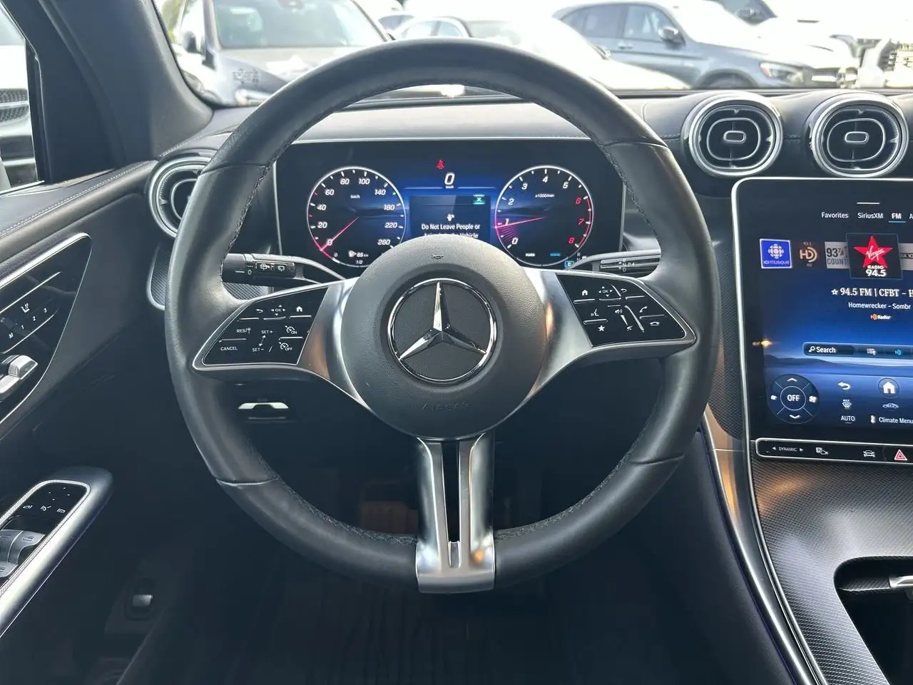 Mercedes-Benz GLC - Image 22