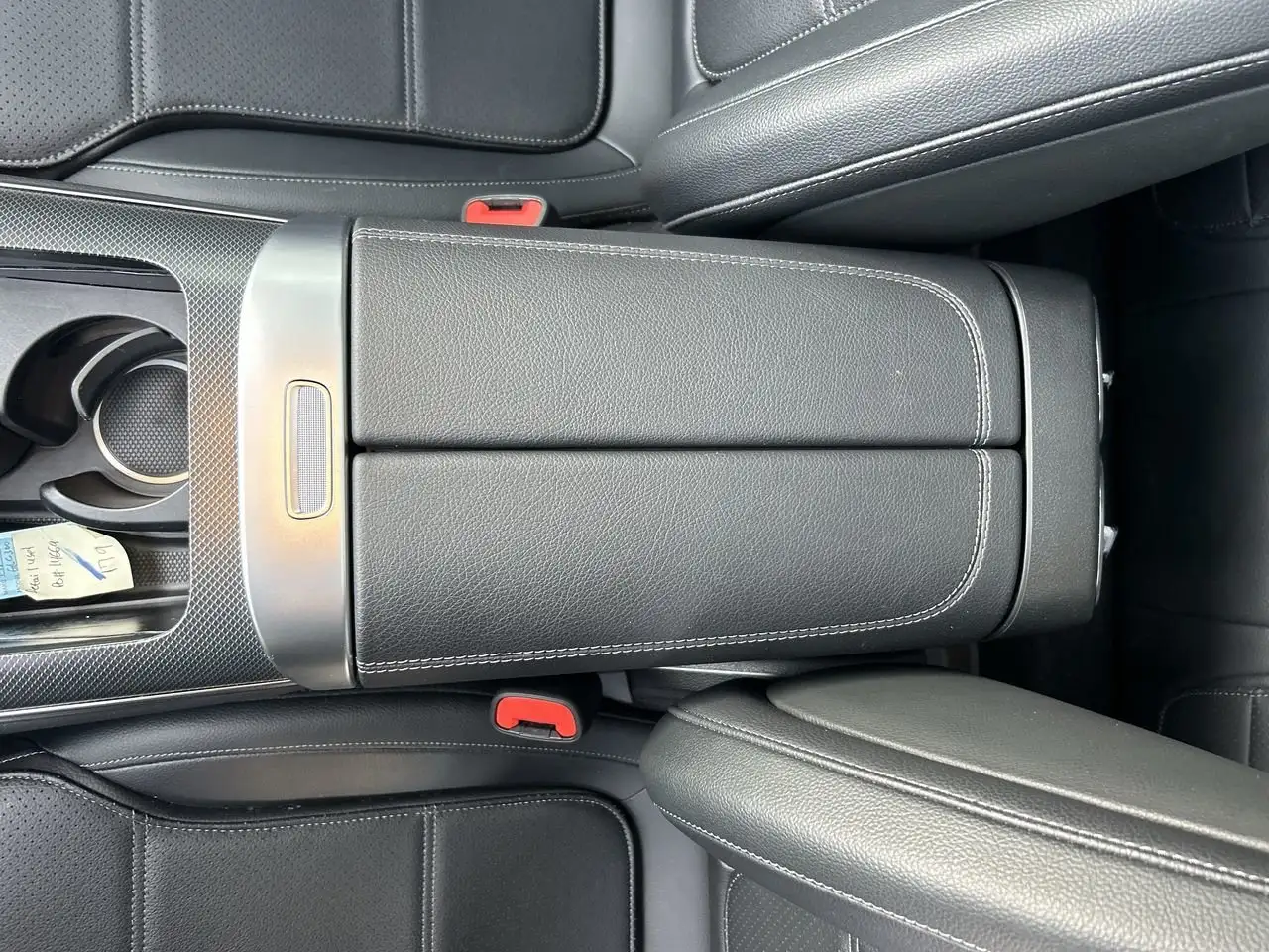 Mercedes-Benz GLC - Image 27