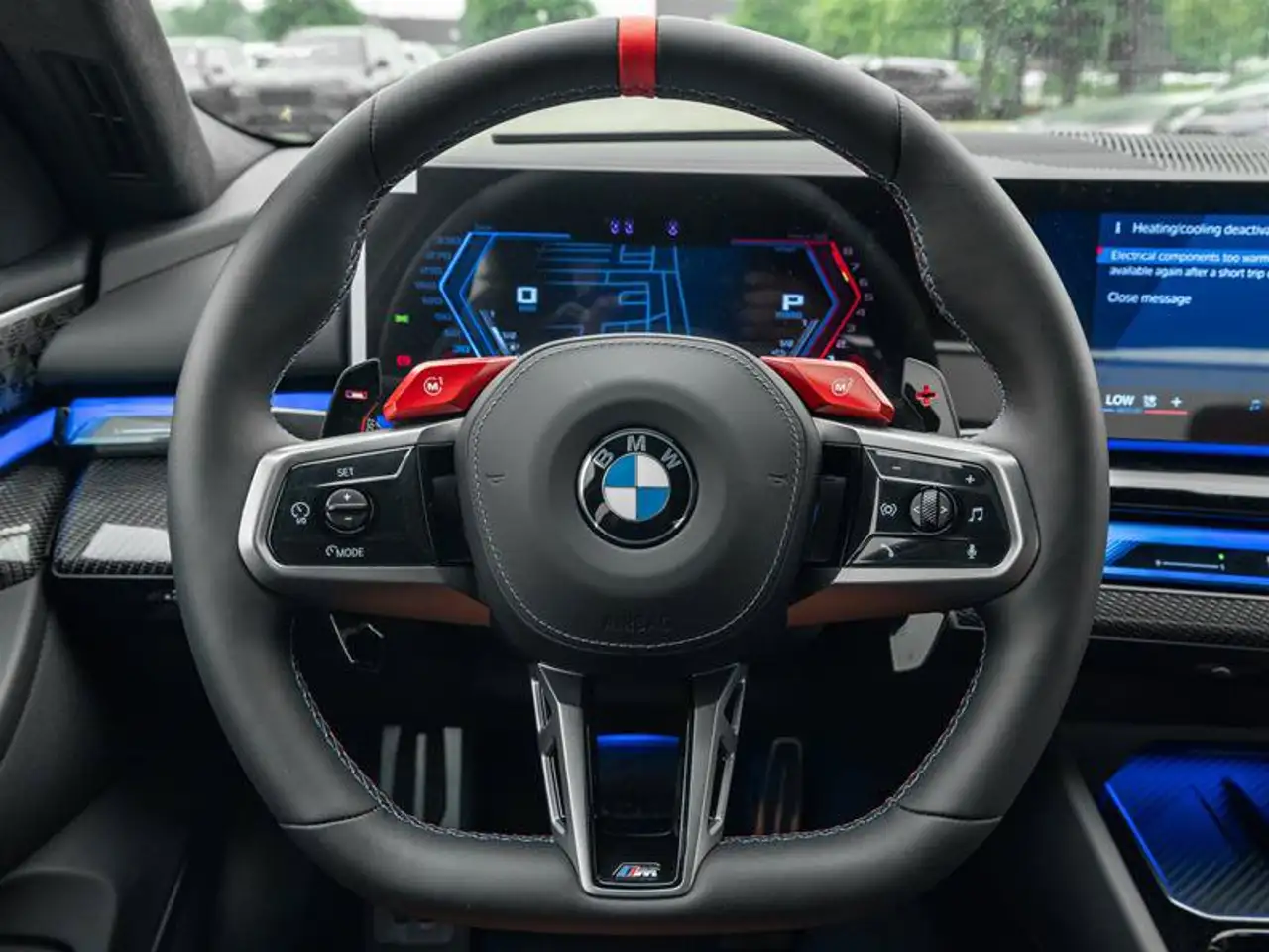BMW M5 - Image 11