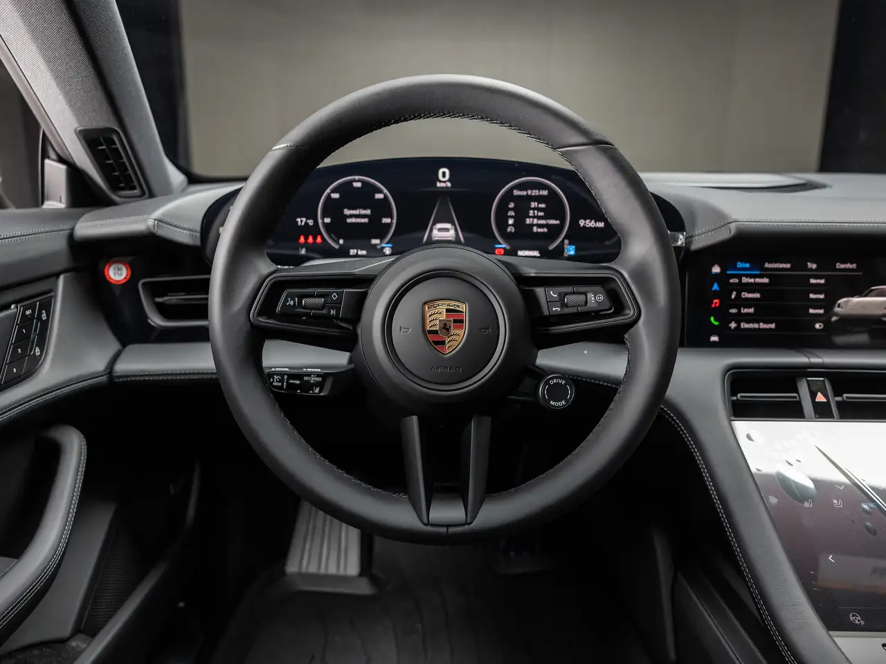 Porsche Taycan - Image 11