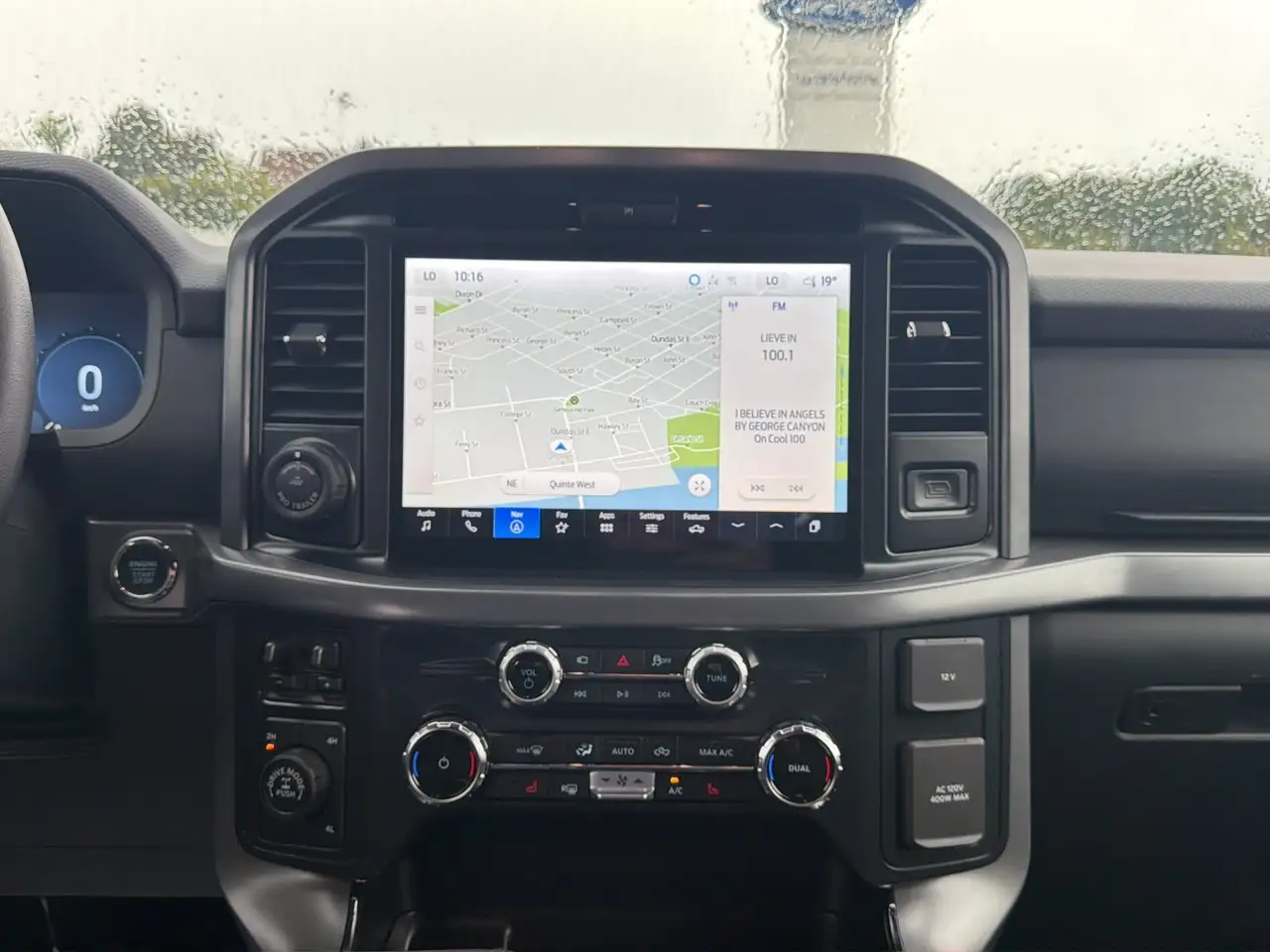 Ford F-150 - Image 12