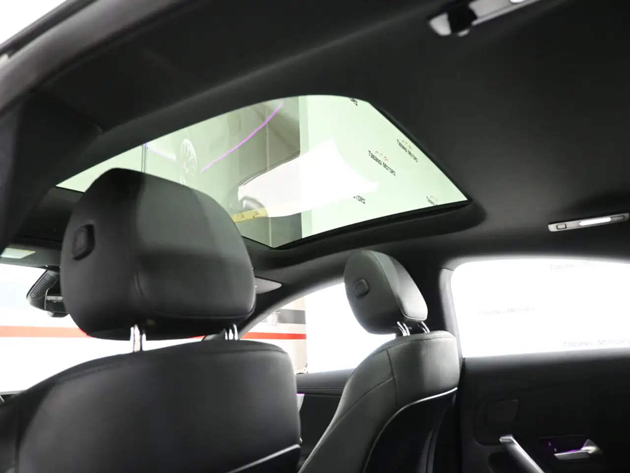 Mercedes-Benz CLA - Image 23