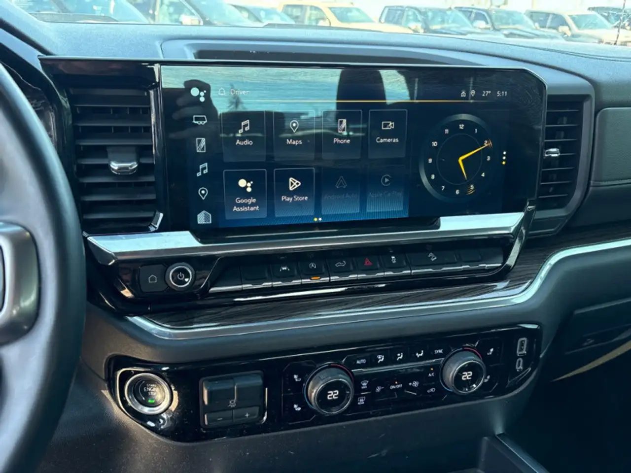Chevrolet Silverado 1500 - Image 13