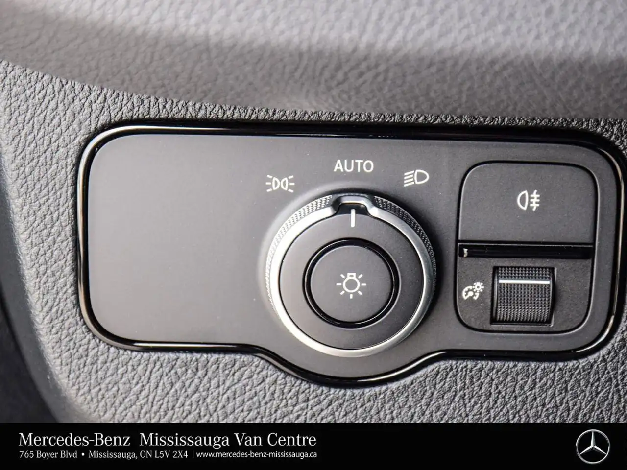 Mercedes-Benz Sprinter - Image 13