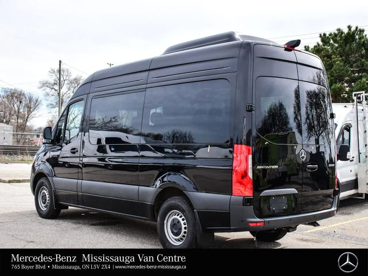 Mercedes-Benz Sprinter - Image 7