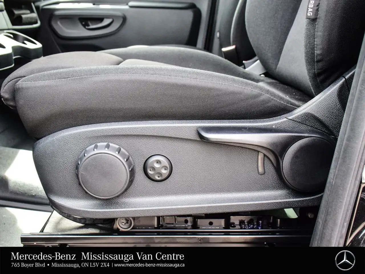 Mercedes-Benz Sprinter - Image 15