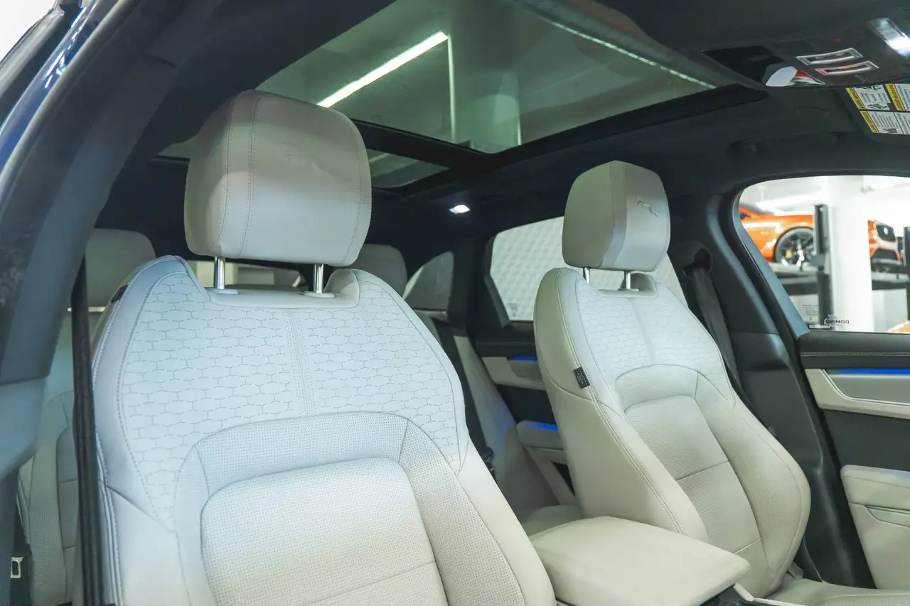 Jaguar F-Pace - Image 3