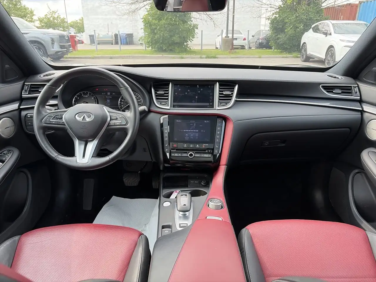 Infiniti QX50 - Image 29