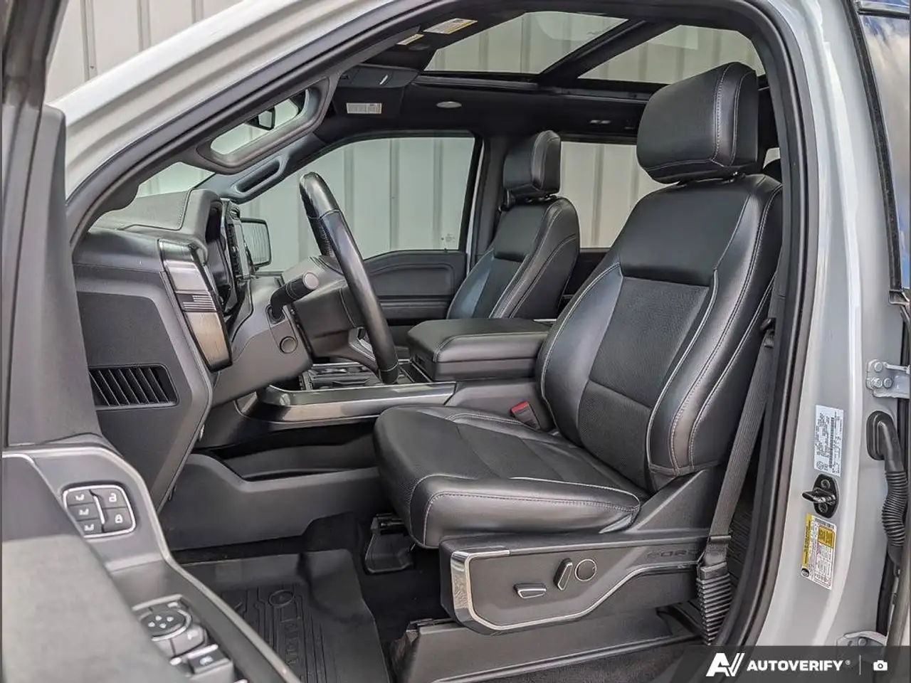 Ford F-150 - Image 12