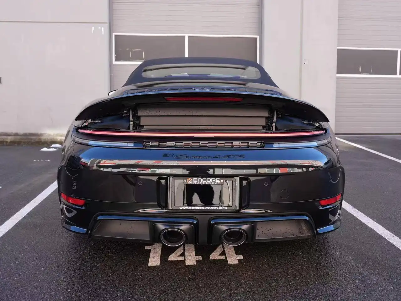 Porsche 911 - Image 9