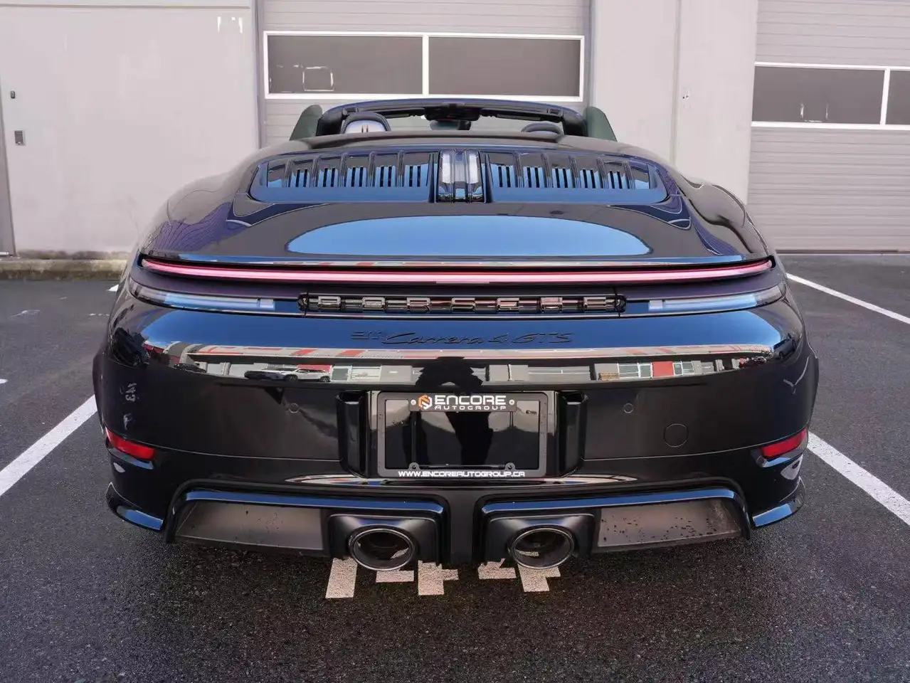 Porsche 911 - Image 28