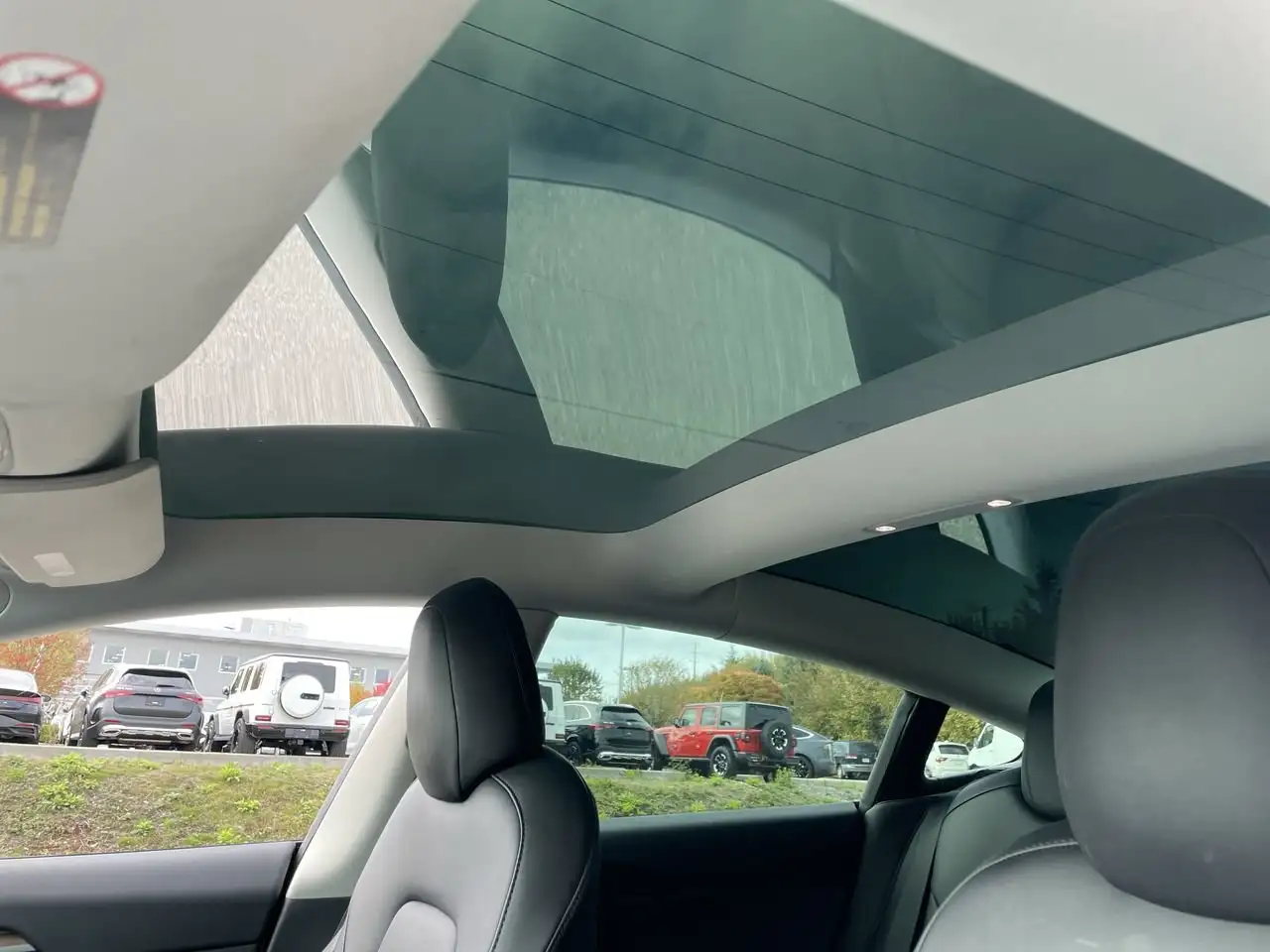 Tesla Model 3 - Image 36