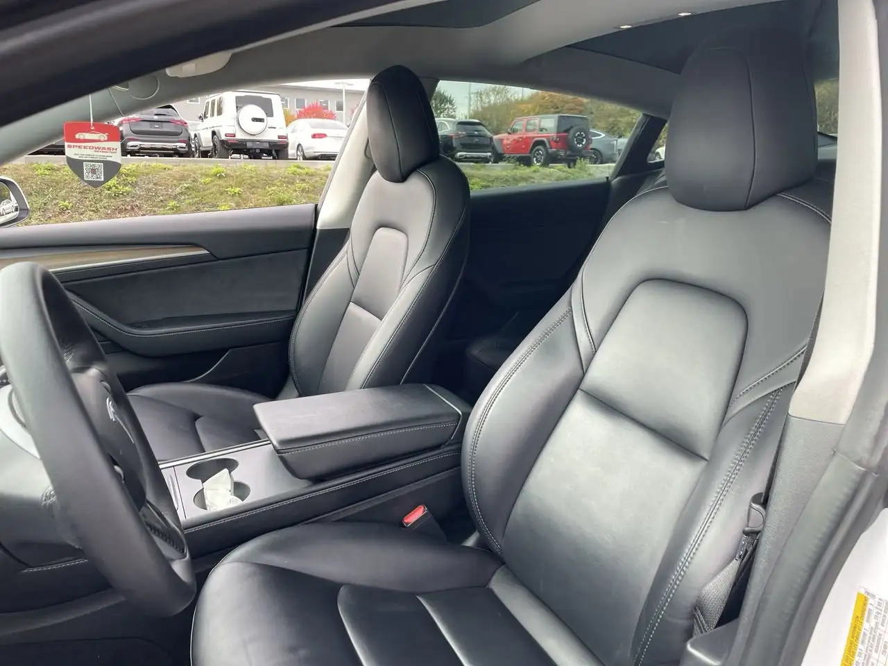 Tesla Model 3 - Image 25