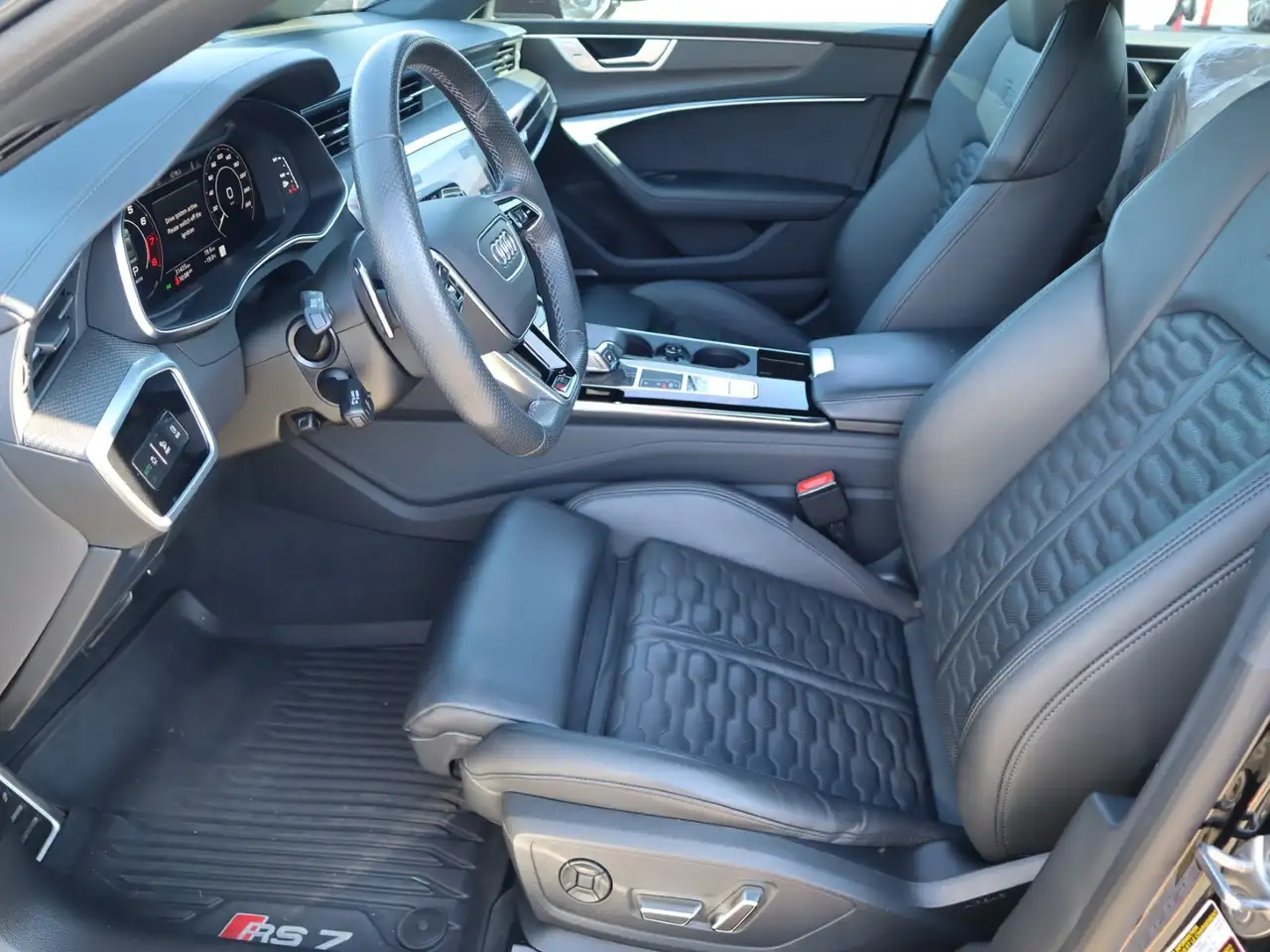 Audi RS7 - Image 9