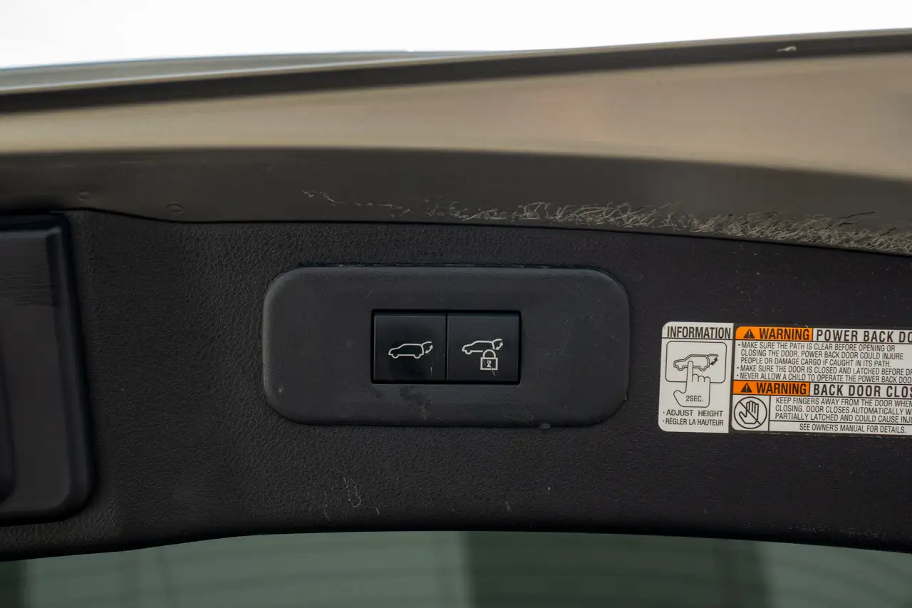 Lexus NX - Image 12