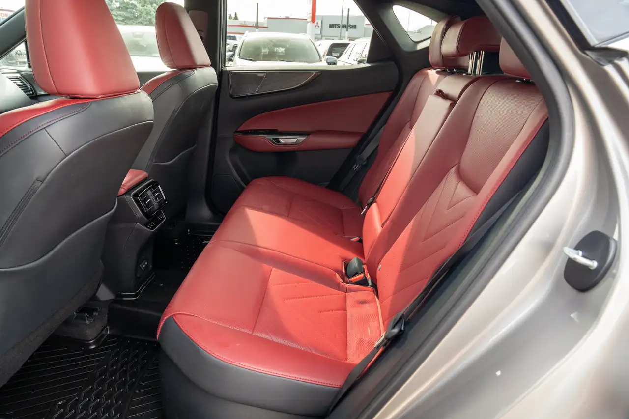 Lexus NX - Image 29