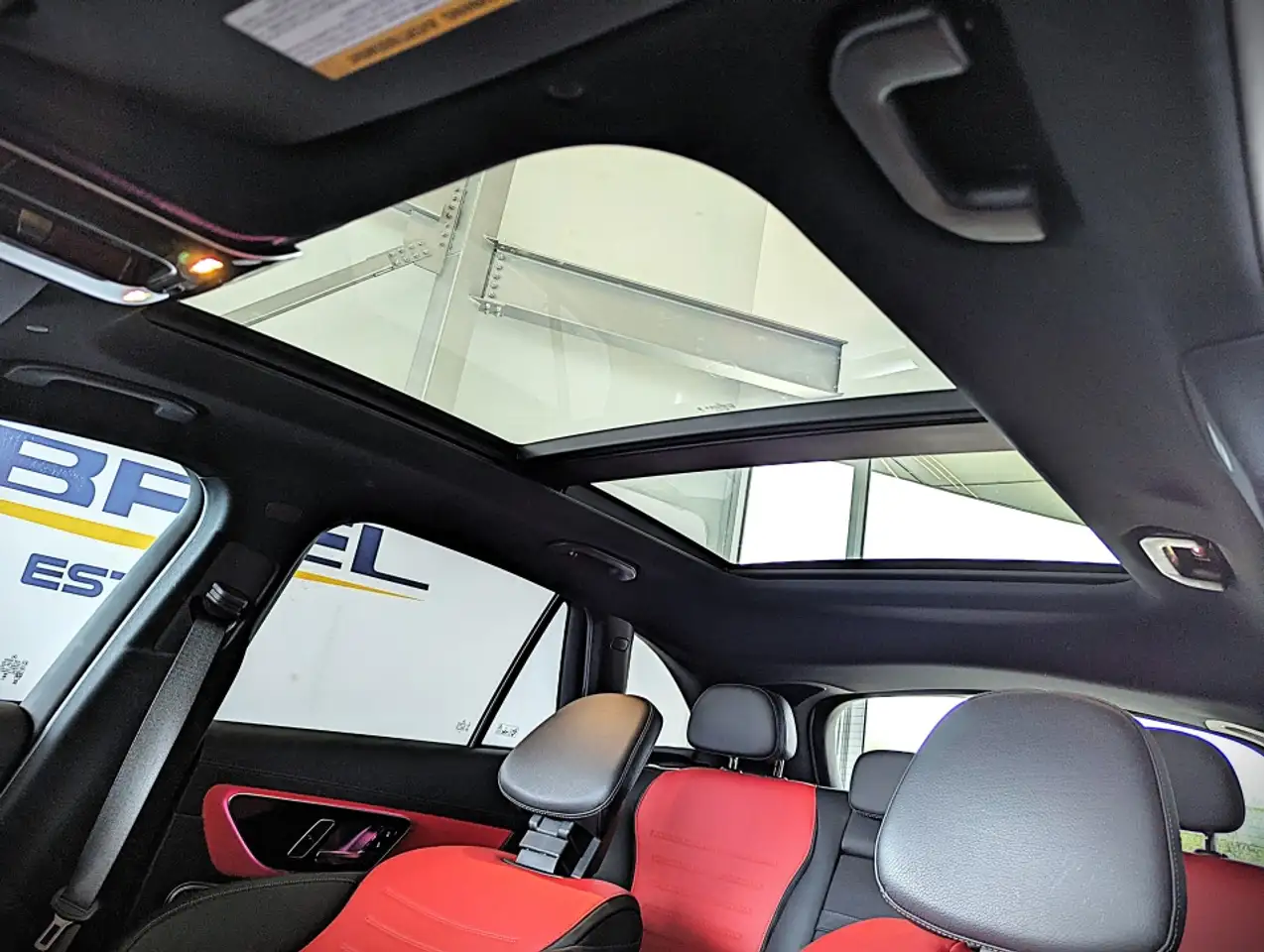 Mercedes-Benz GLC - Image 15