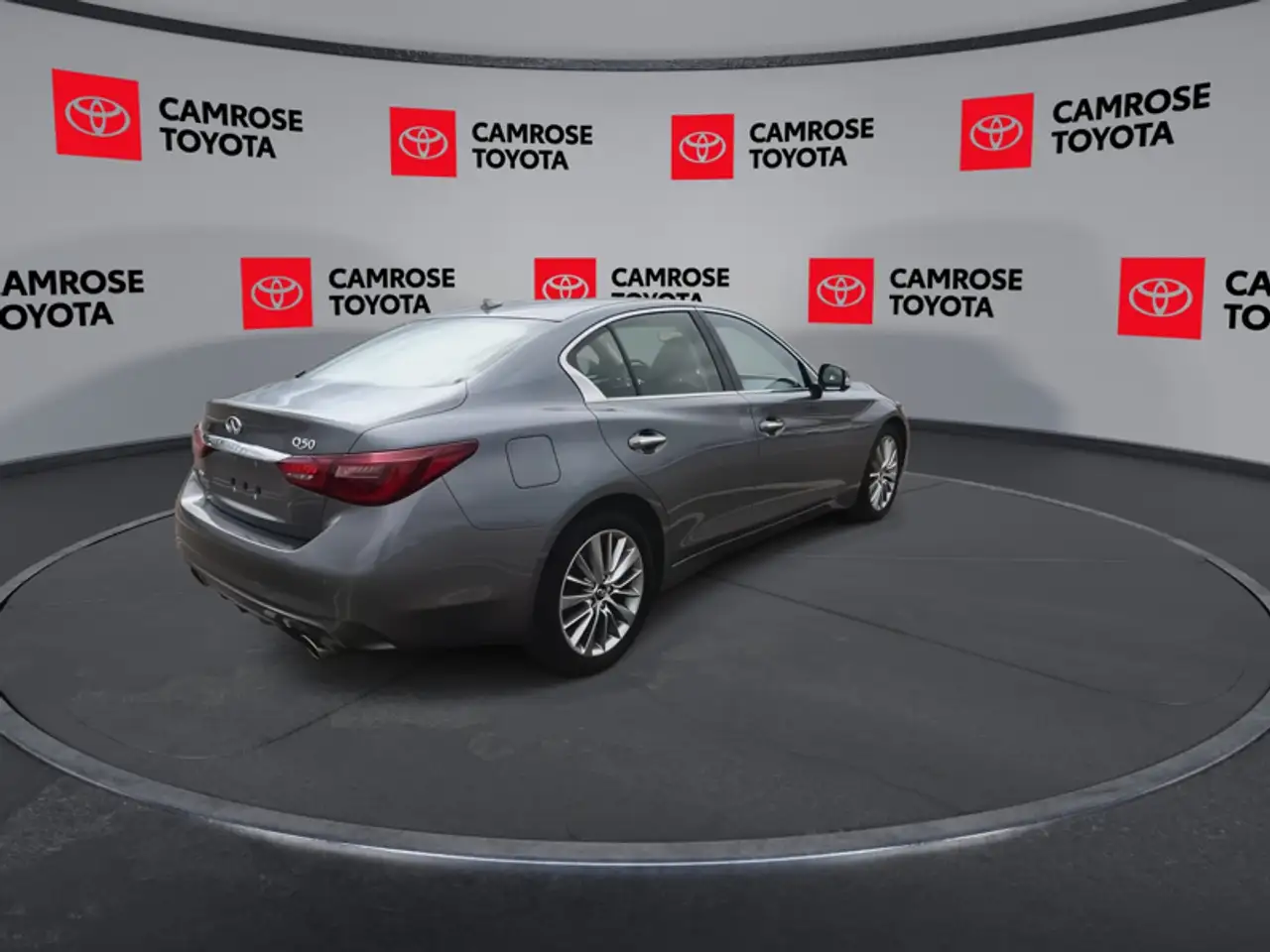 Infiniti Q50 - Image 8