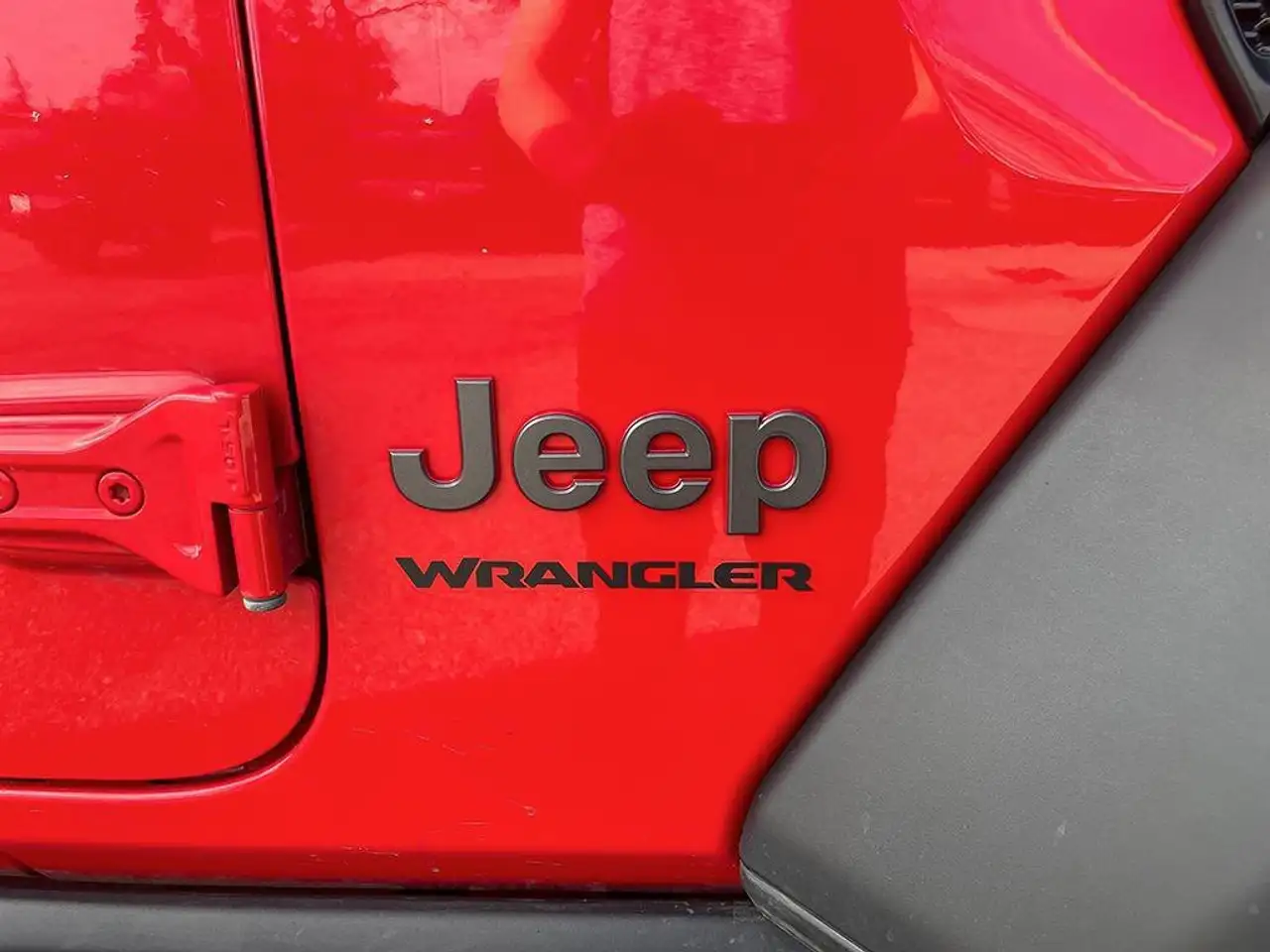Jeep Wrangler - Image 12
