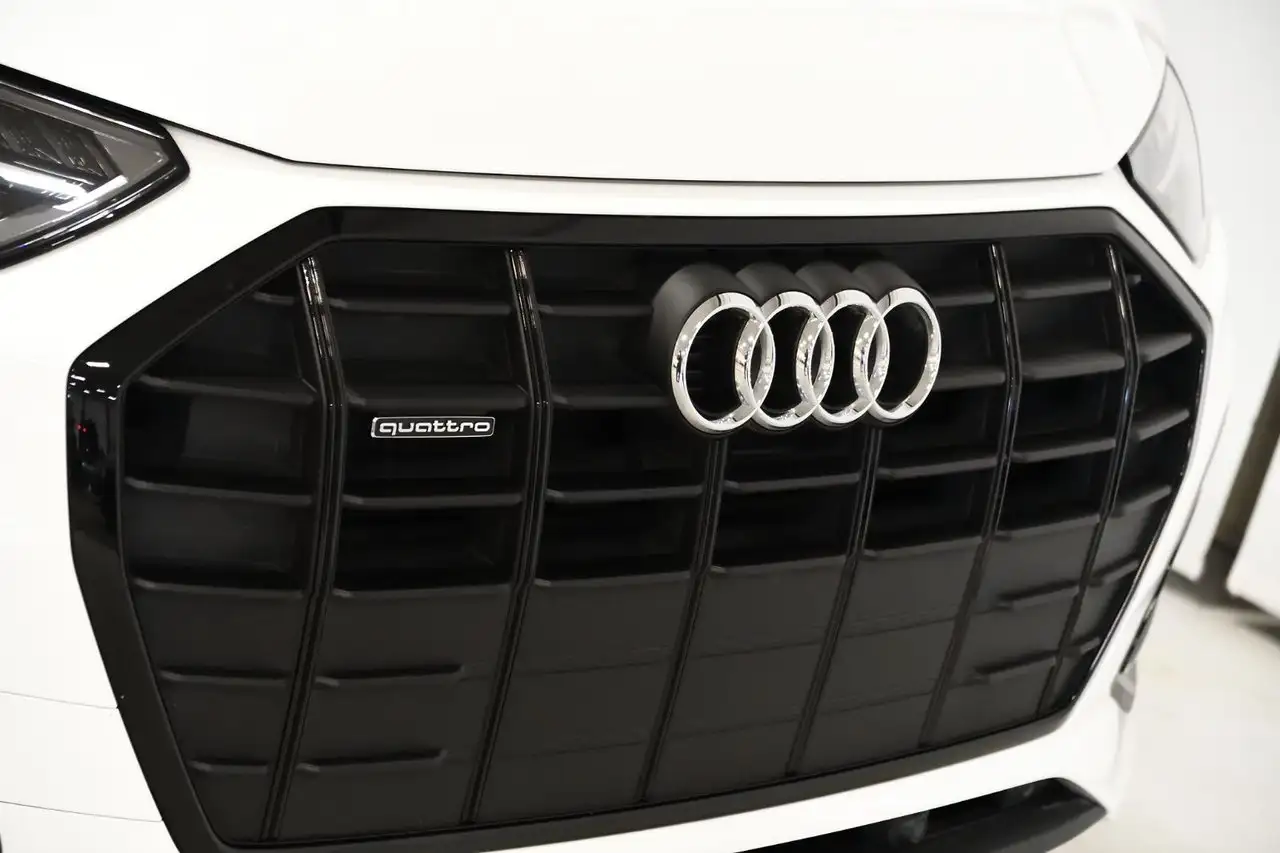 Audi Q5 - Image 4