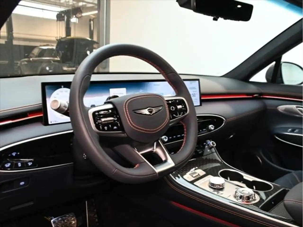 Genesis GV70 - Image 10