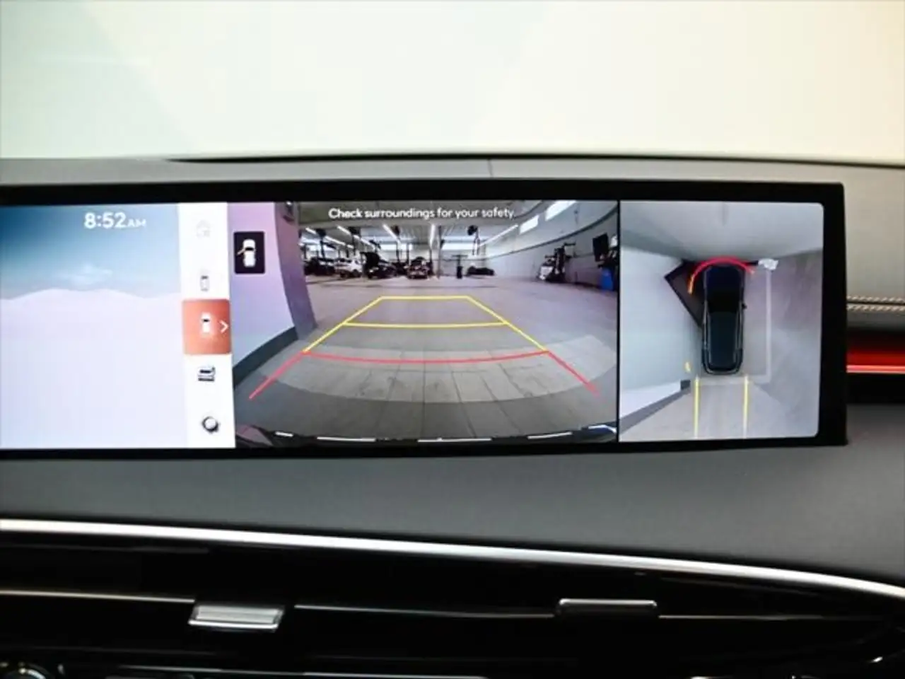 Genesis GV70 - Image 16