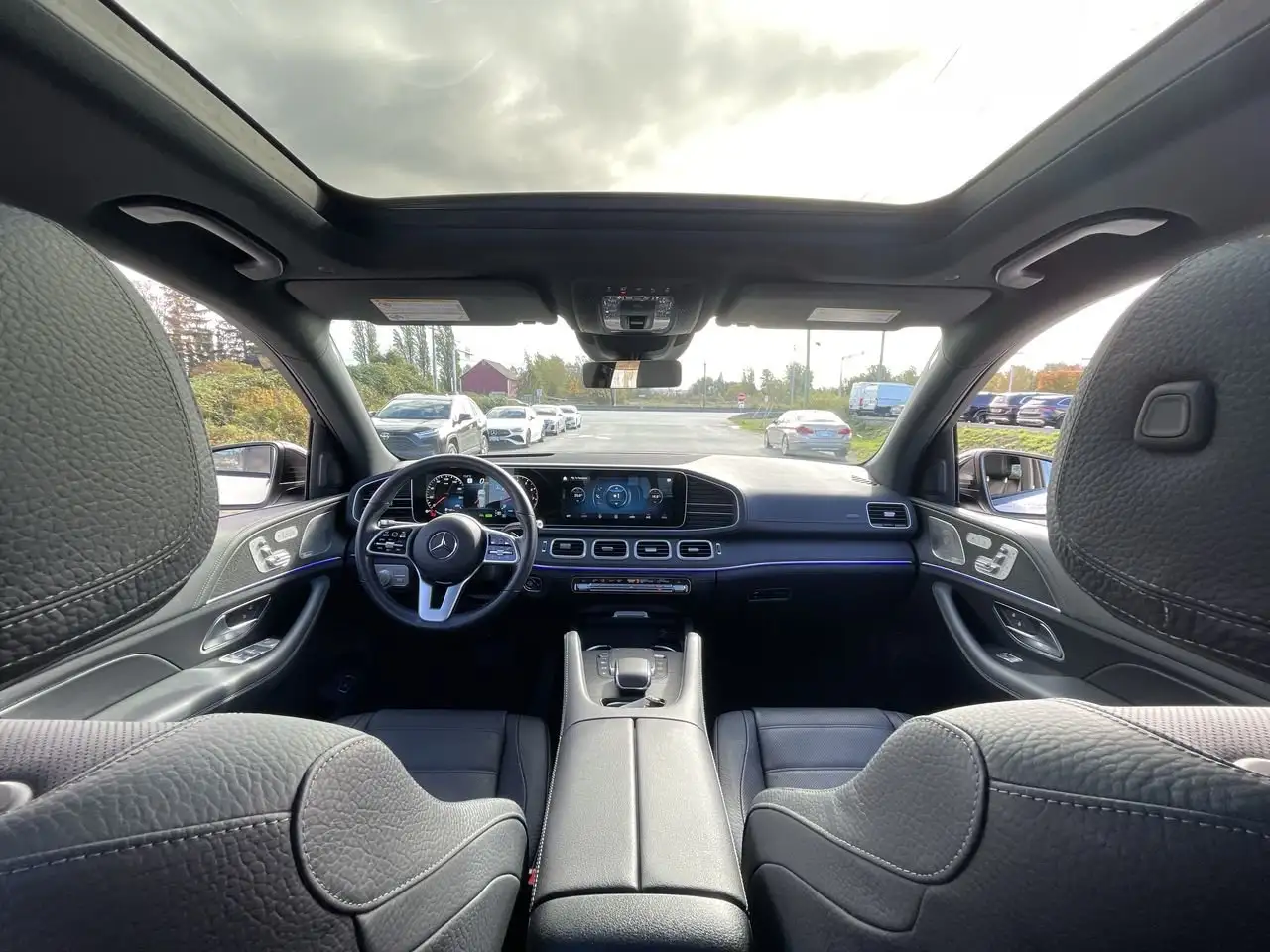 Mercedes-Benz GLE - Image 18