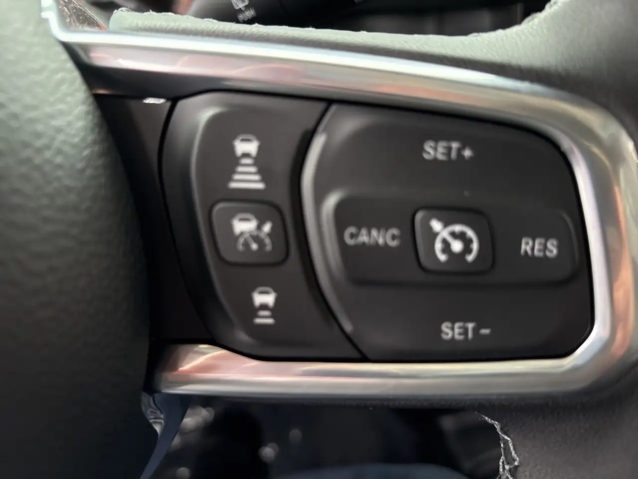 Jeep Wrangler - Image 24