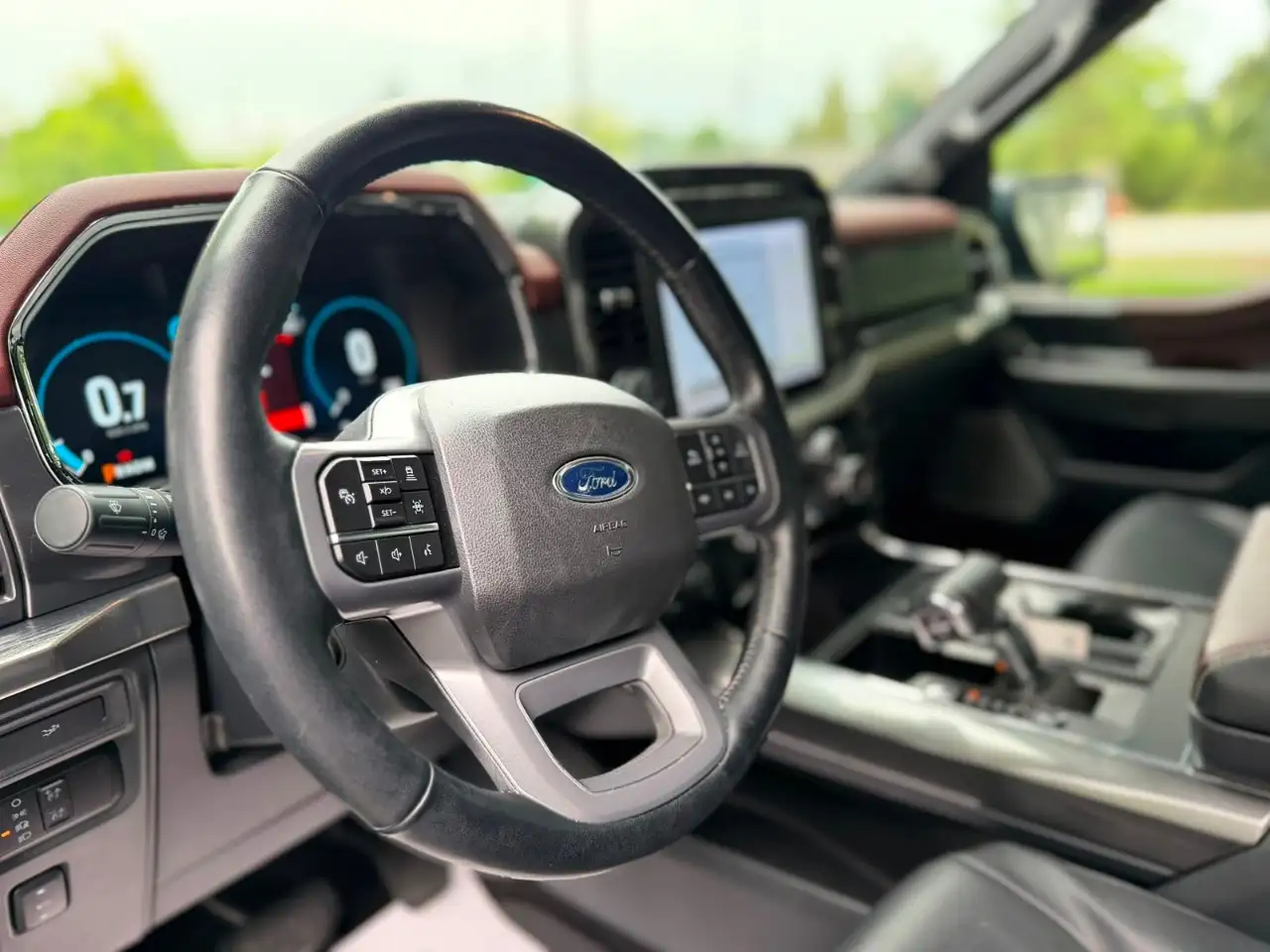 Ford F-150 - Image 22