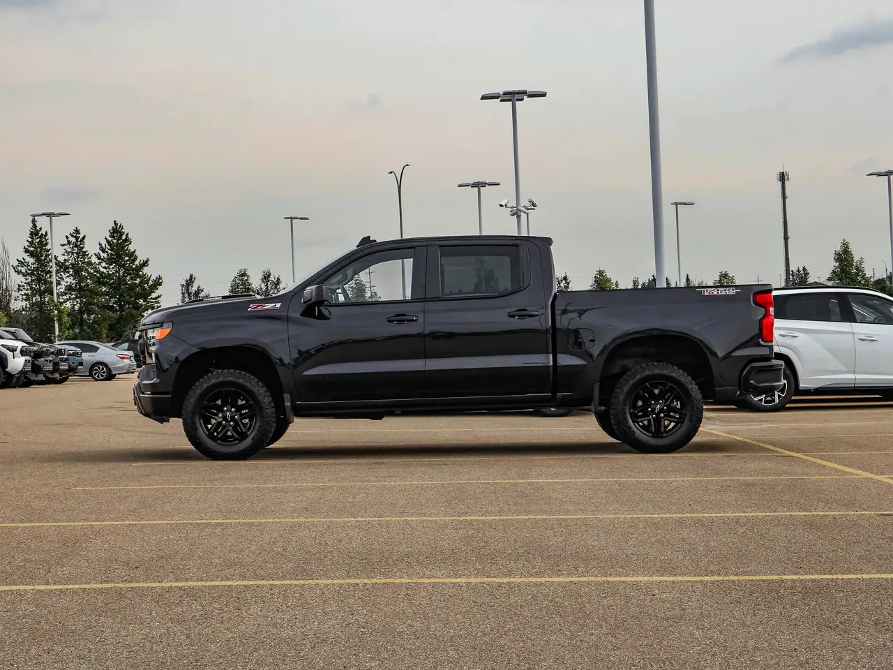 Chevrolet Silverado 1500 - Image 5