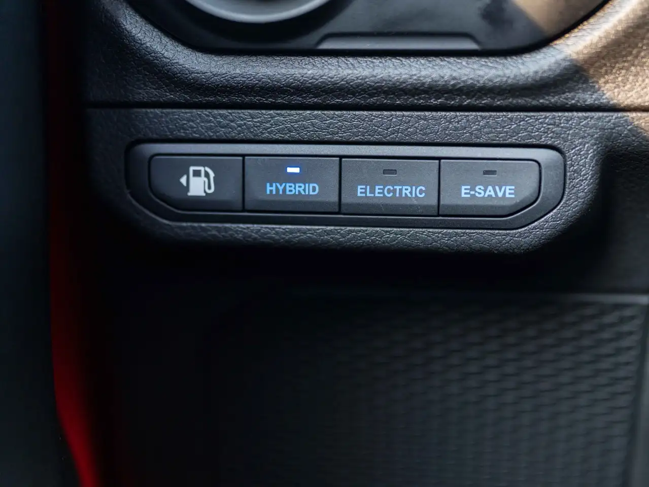 Jeep Wrangler - Image 11