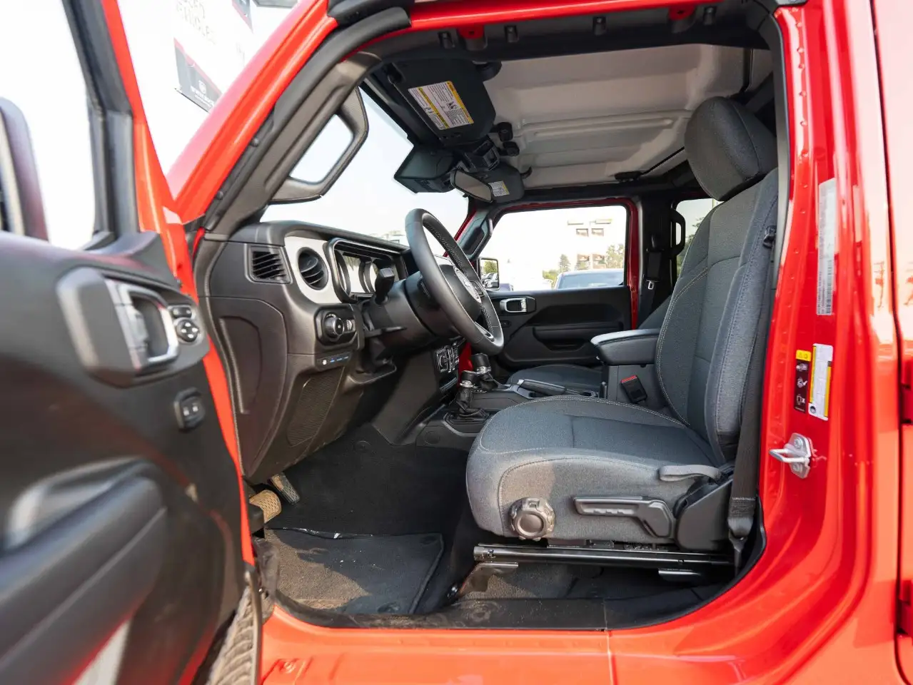 Jeep Wrangler - Image 9