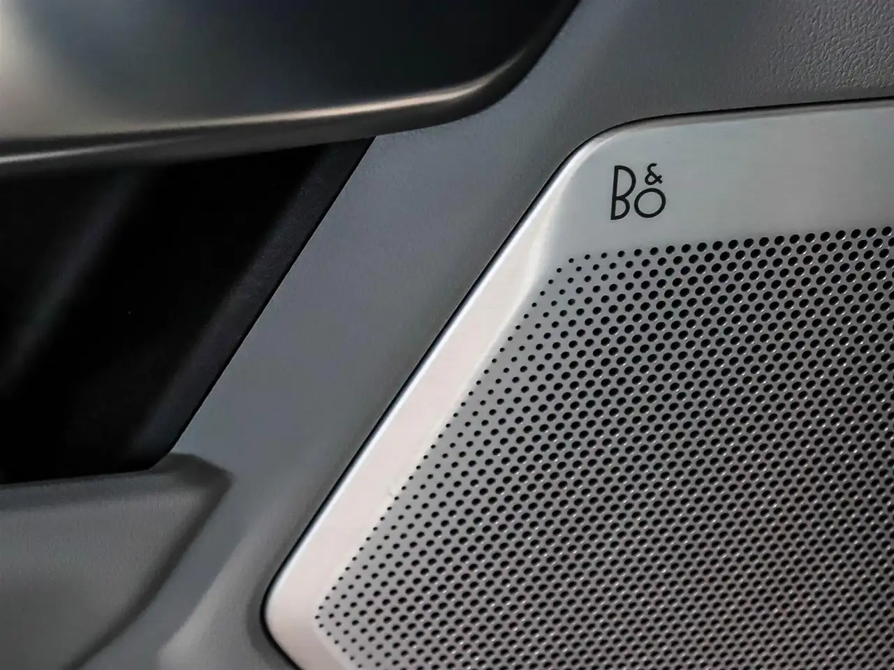 Ford F-150 - Image 25