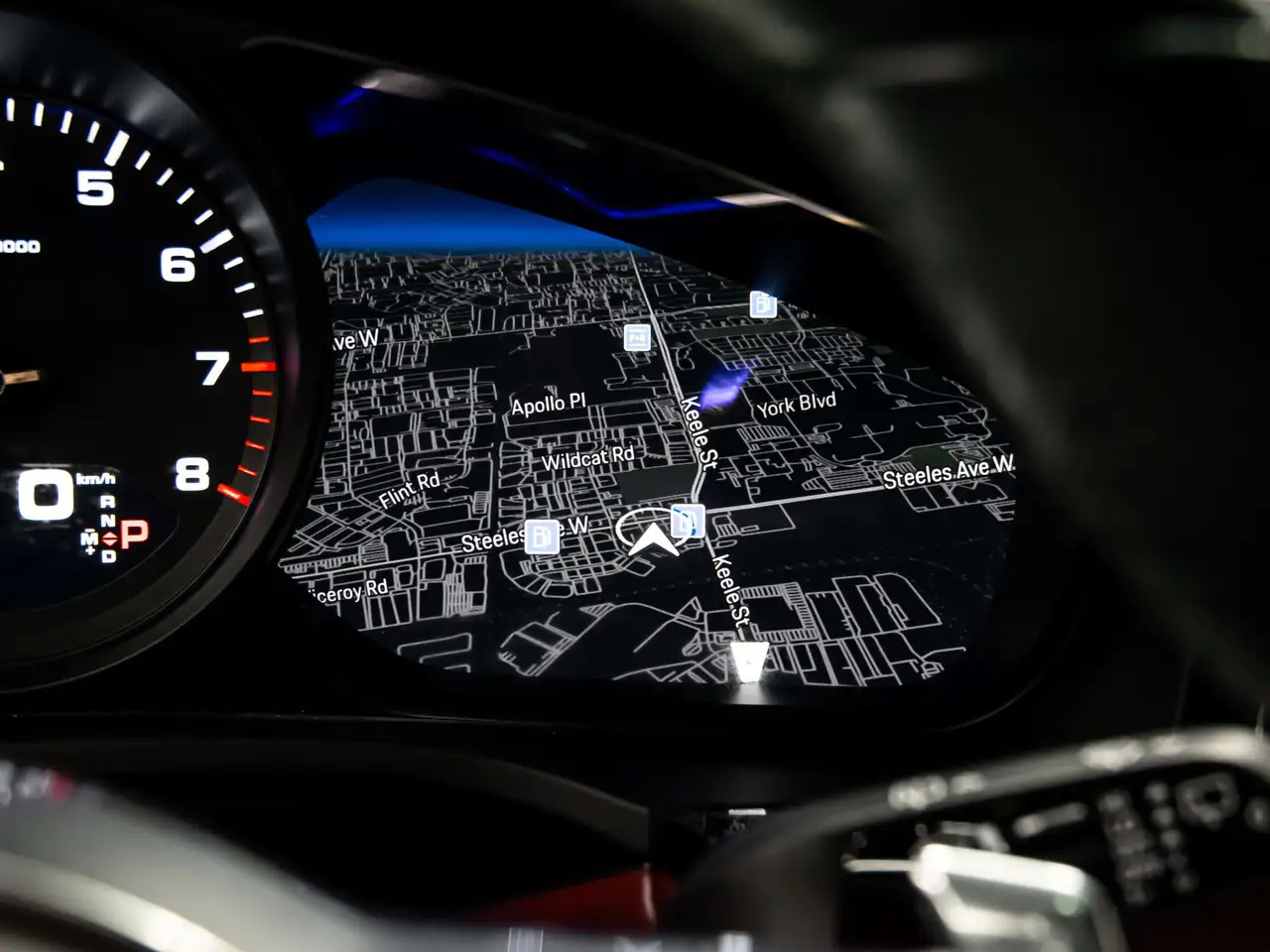 Porsche Cayenne - Image 26