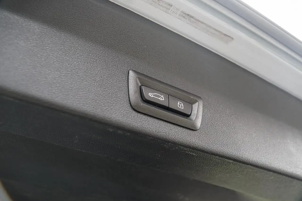 BMW X3 - Image 11
