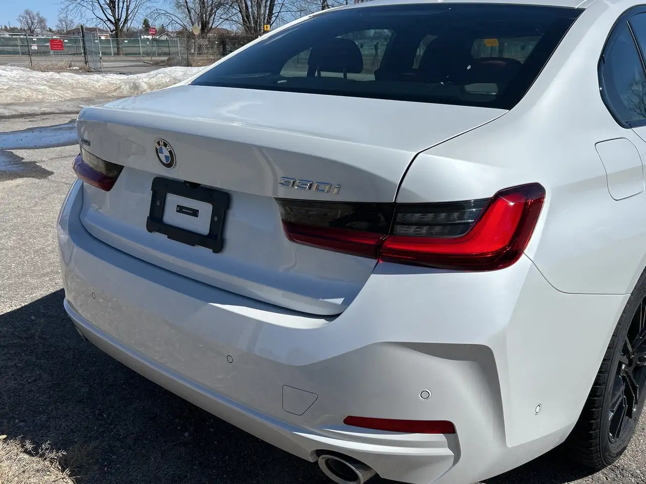 BMW 3 Series - Image 4