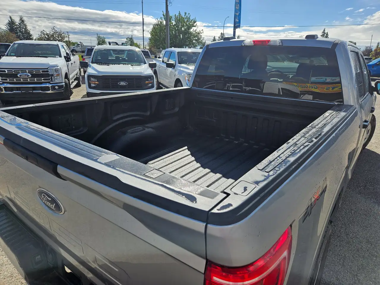 Ford F-150 - Image 25