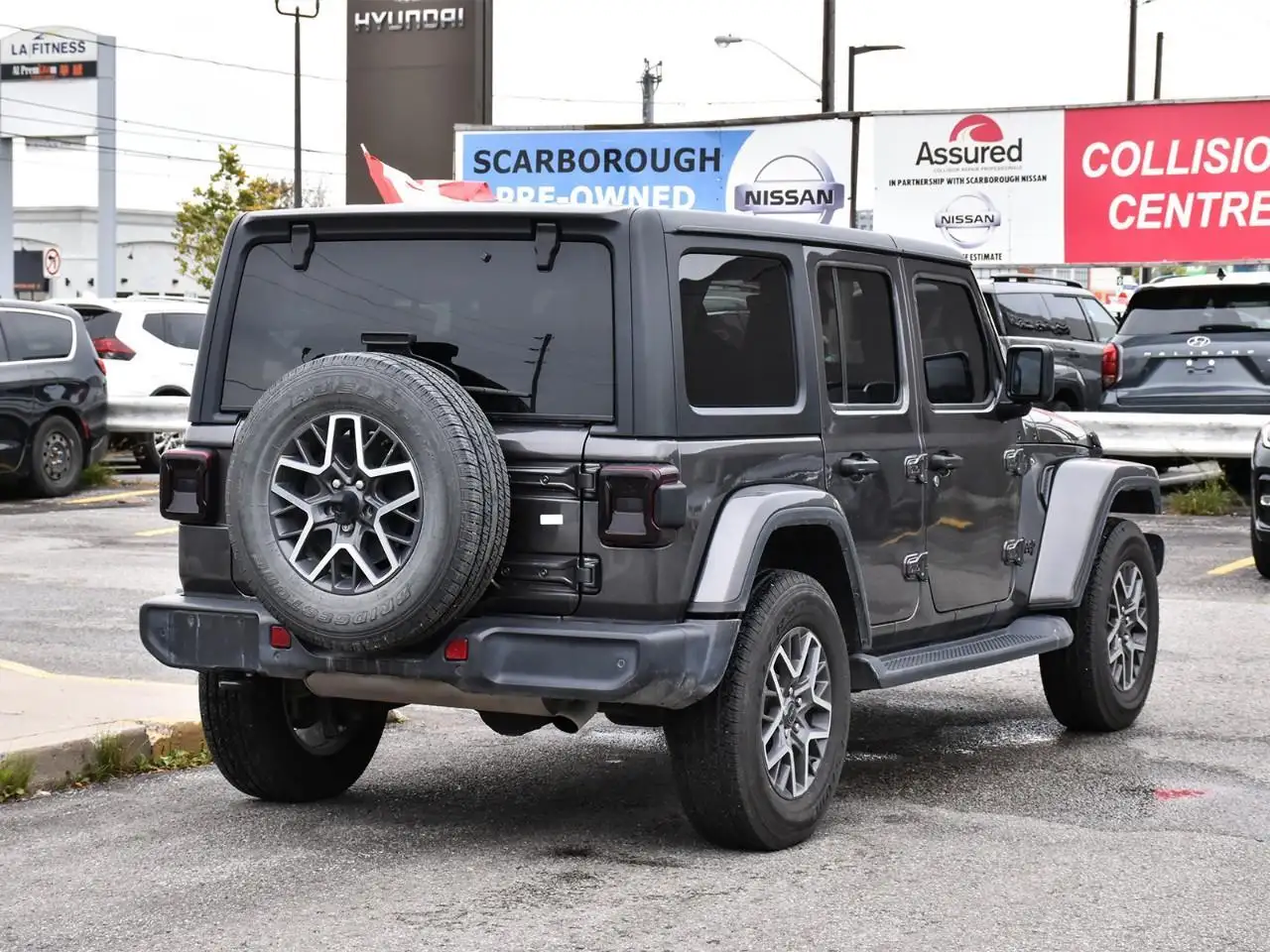 Jeep Wrangler - Image 9