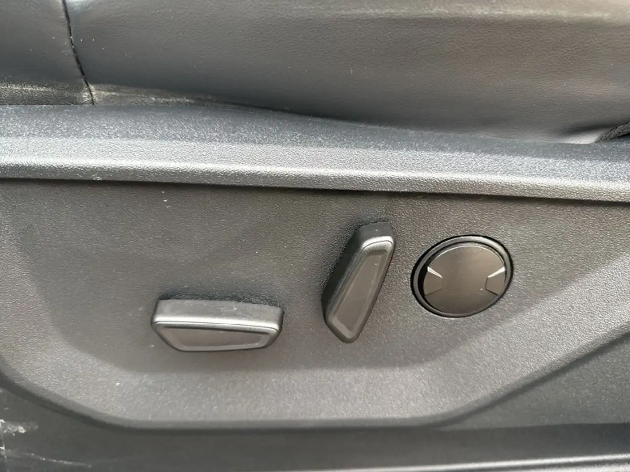 Ford F-150 - Image 14