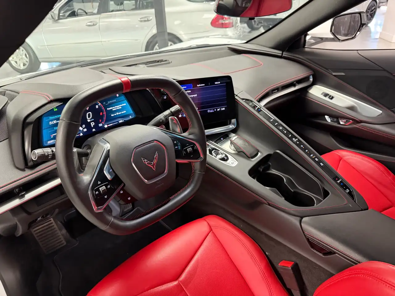 Chevrolet Corvette - Image 15
