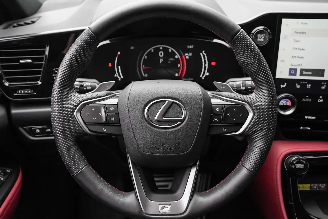 Lexus NX 350 - Image 15