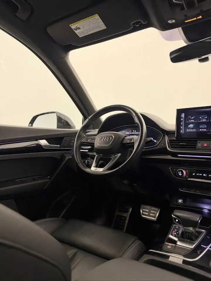 Audi Q5 - Image 23