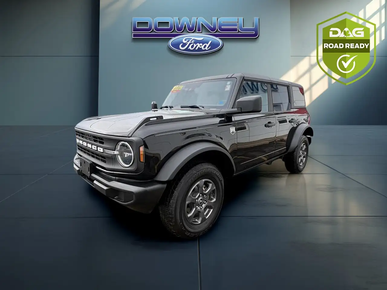 Ford Bronco - Image 8