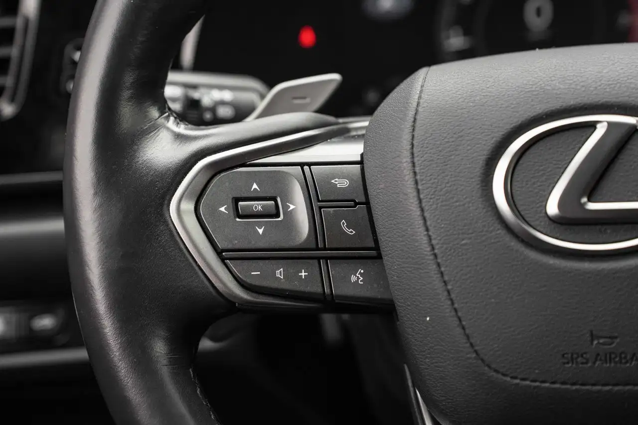 Lexus NX 350 - Image 18