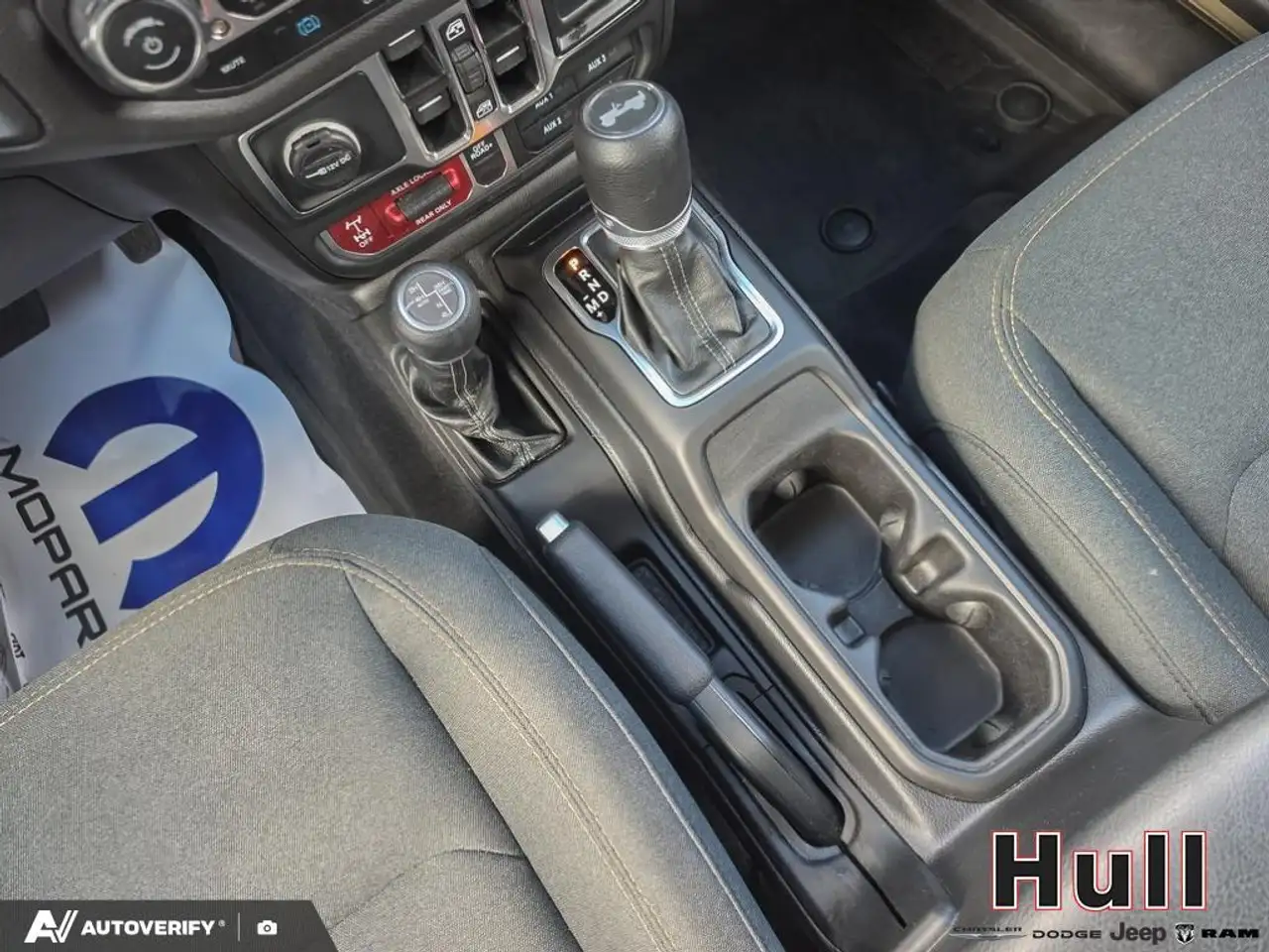 Jeep Wrangler - Image 18