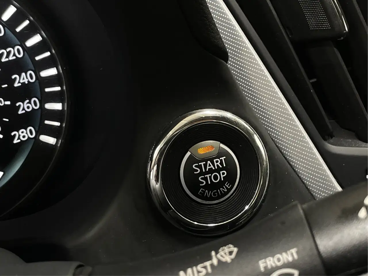 Infiniti Q50 - Image 27