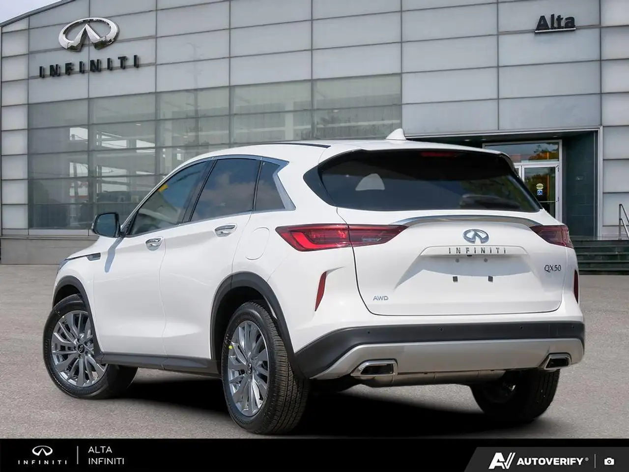 Infiniti QX50 - Image 4