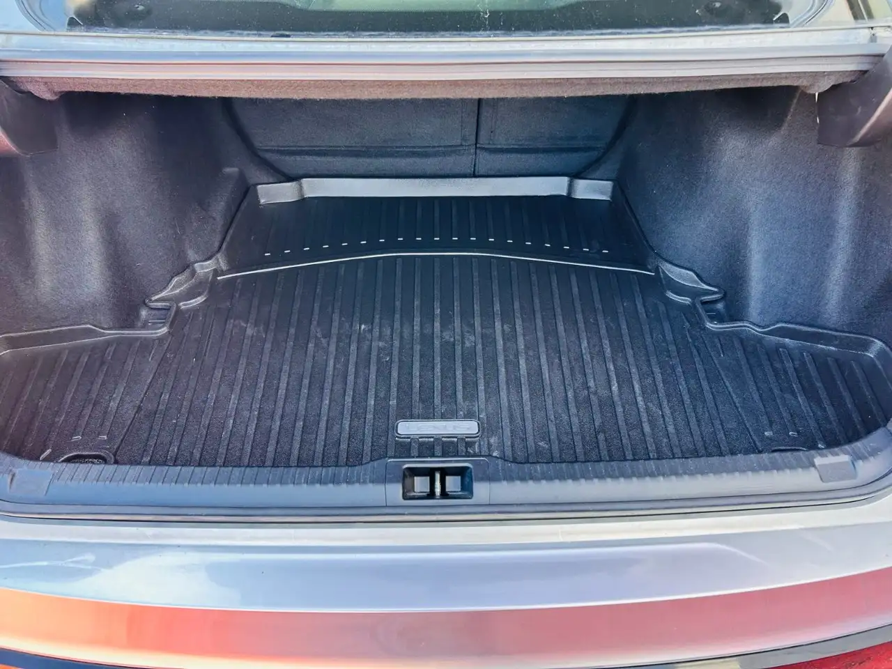Lexus IS - Image 22